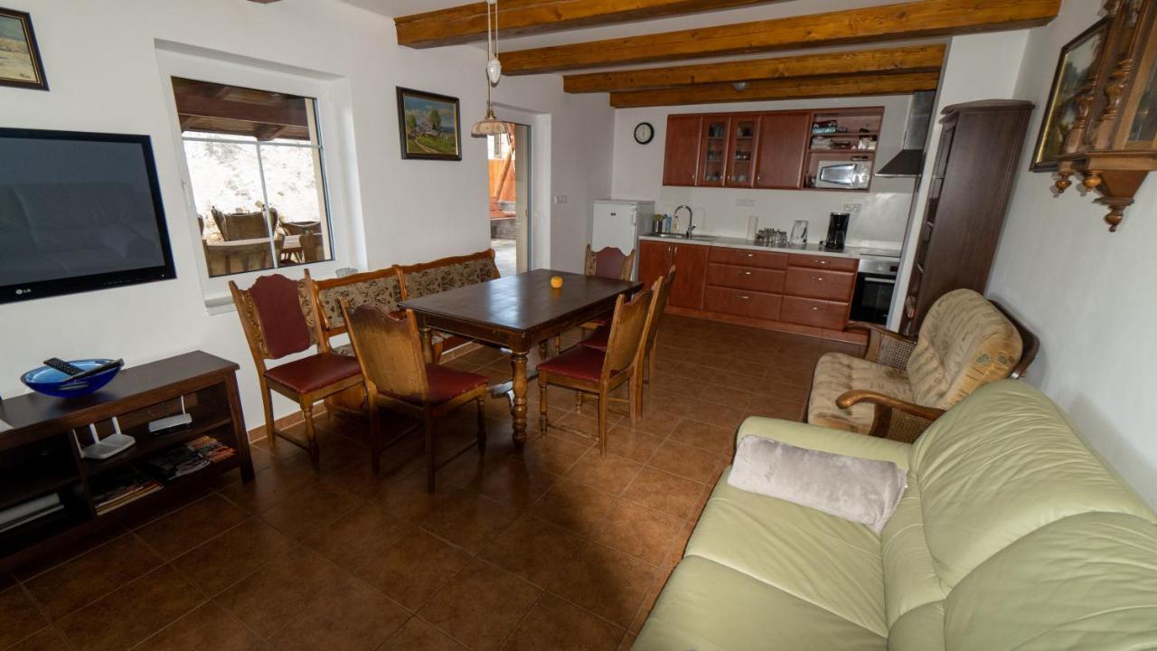 Kadov Holiday home *